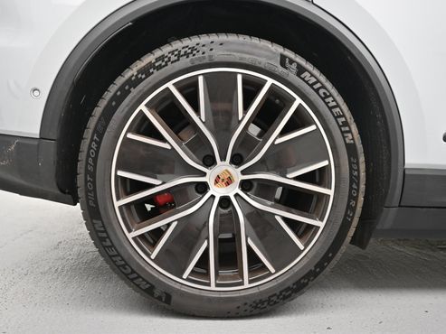 Porsche Macan 4S — пробег 10 480 км — фото 5 из 5