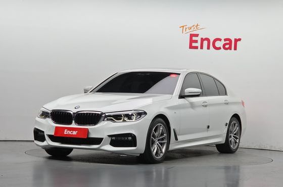 BMW 5-Series 530i M Sport Package Plus — пробег 121 663 км — фото 1 из 5
