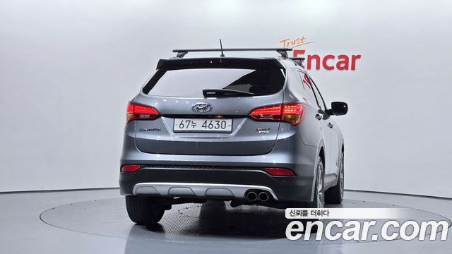 Hyundai Santafe Diesel(e-VGT) 2.2 4WD Premium — пробег 116 695 км — фото 4 из 5