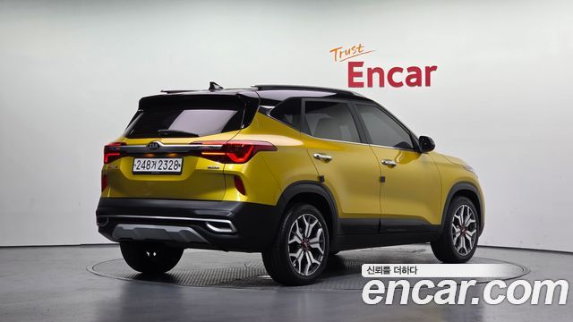 Kia Seltos из Кореи Encar