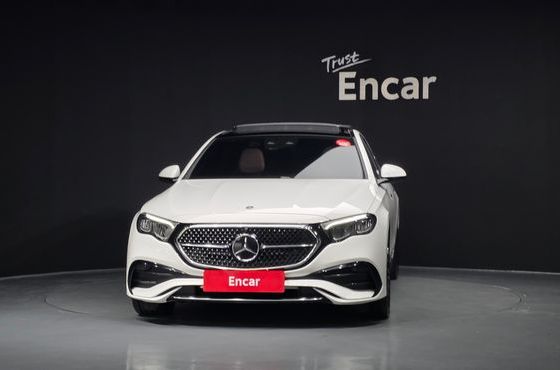 Mercedes-Benz E-Class E200 AMG Line — пробег 5 430 км — фото 3 из 5