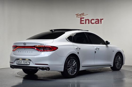 Hyundai Grandeur Exclusive — пробег 59 466 км — фото 2 из 5