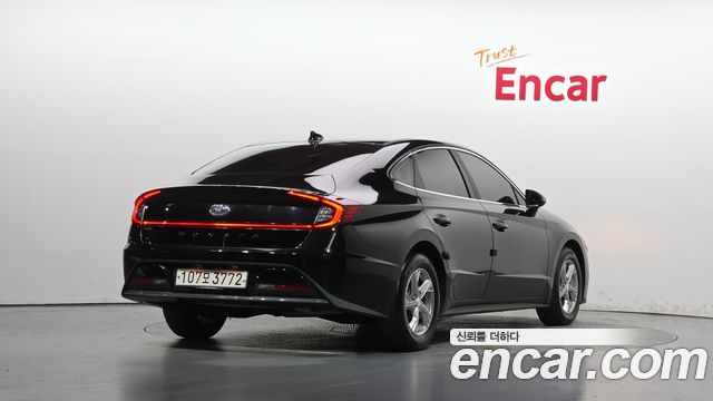 Hyundai Sonata 2.0 Smart — пробег 90 370 км — фото 2 из 5