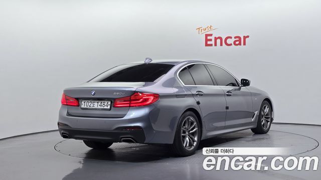 BMW 5-Series 520d M Sport Package Plus — пробег 153 949 км — фото 2 из 5