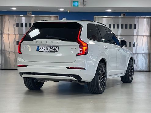 Volvo XC90 B6 Ultra Dark — пробег 1 545 км — фото 2 из 5