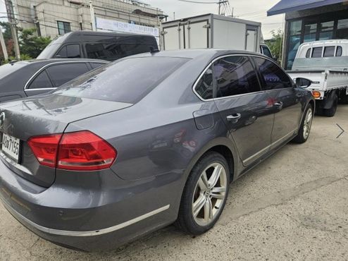 Volkswagen Passat 2.0 TDI B7 — пробег 165 319 км — фото 4 из 5