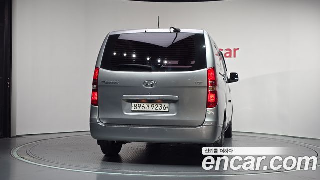 Hyundai Starex 3-Seater VAN Smart Special — пробег 226 083 км — фото 4 из 5