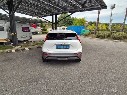 Kia Niro Earth — пробег 68 130 км — фото 4 из 5