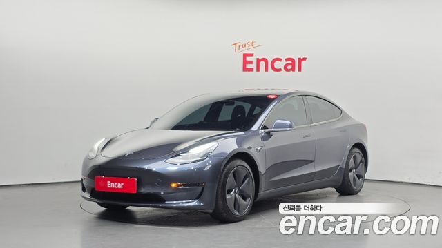 Tesla Model 3 Standard Range Plue RWD — пробег 82 120 км — фото 1 из 5