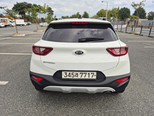 Kia Stonic 1.4 Trendy — пробег 57 700 км — фото 4 из 5