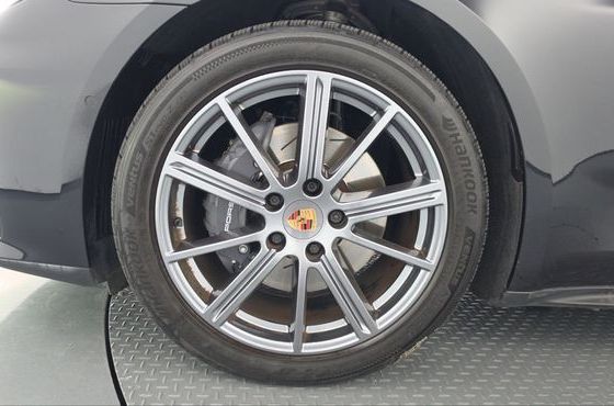 Porsche Panamera 2.9 AWD — пробег 12 450 км — фото 5 из 5