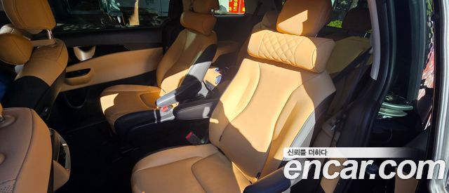 Kia Carnival Diesel 9-Seater Prestige — пробег 91 000 км — фото 3 из 5