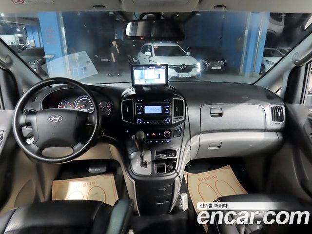 Hyundai Starex 5-Seater VAN Smart — пробег 193 603 км — фото 5 из 5
