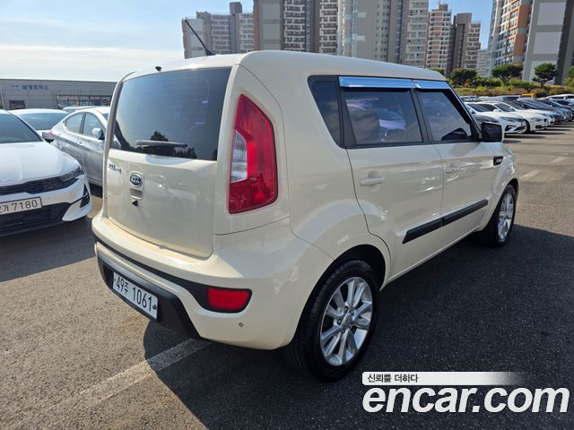 Kia Soul 1.6 GDI Luxury Standard — пробег 151 788 км — фото 4 из 5