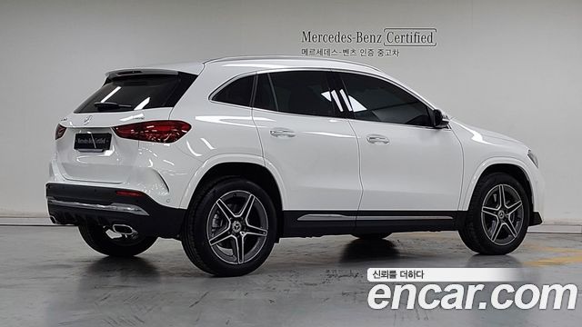 Mercedes-Benz GLA-Class GLA250 4MATIC — пробег 5 696 км — фото 2 из 5