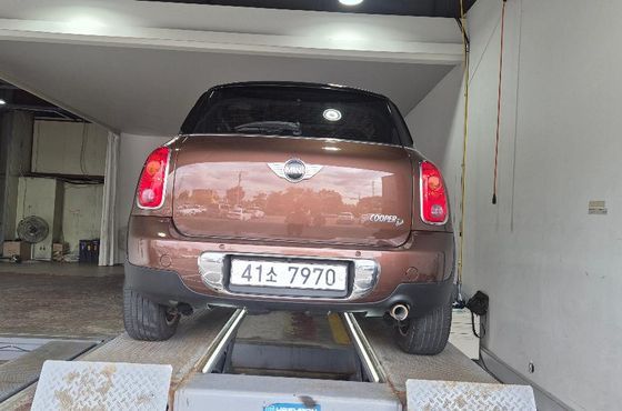Mini Countryman Standard 1st — пробег 186 105 км — фото 2 из 2