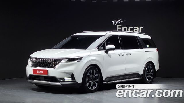 Kia Carnival Diesel 7-Seater Signature — пробег 122 680 км — фото 1 из 5