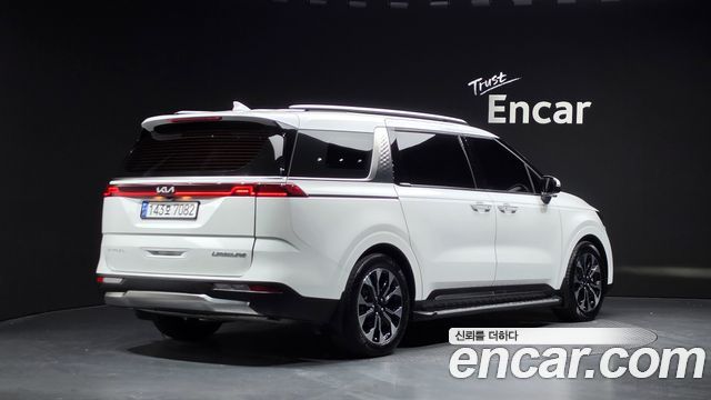 Kia Carnival Diesel 7-Seater Signature — пробег 122 680 км — фото 2 из 5