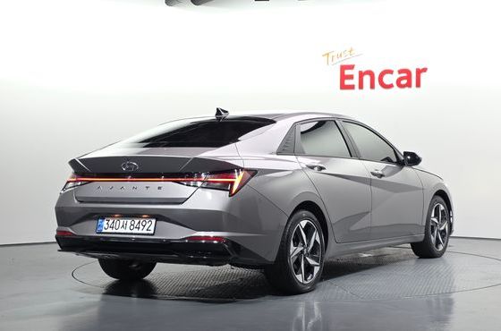 Hyundai AVANTE Smart — пробег 32 561 км — фото 2 из 5