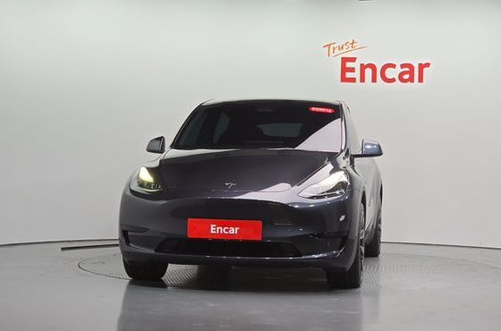 Tesla Model Y RWD — пробег 24 133 км — фото 3 из 5