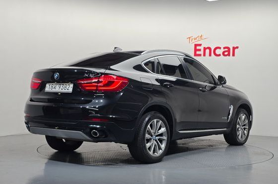 BMW X6 xDrive 30d — пробег 282 824 км — фото 2 из 5