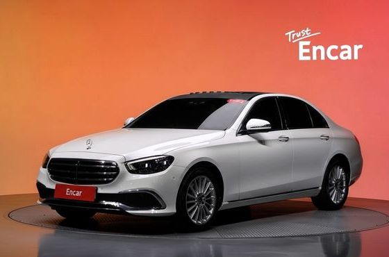 Mercedes-Benz E-Class E250 Exclusive — пробег 61 324 км — фото 1 из 5
