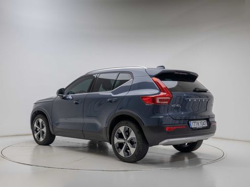 Volvo XC40 B4 Ultra Bright — пробег 10 484 км — фото 4 из 5