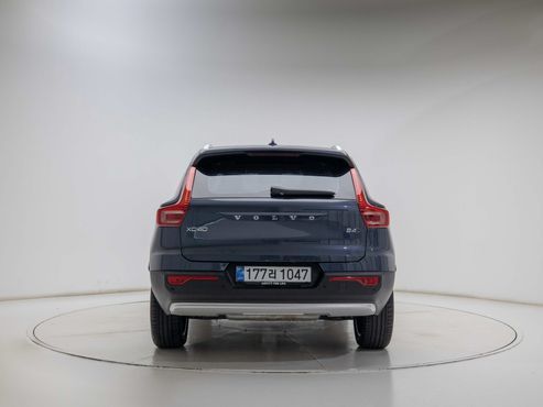 Volvo XC40 B4 Ultra Bright — пробег 10 484 км — фото 5 из 5