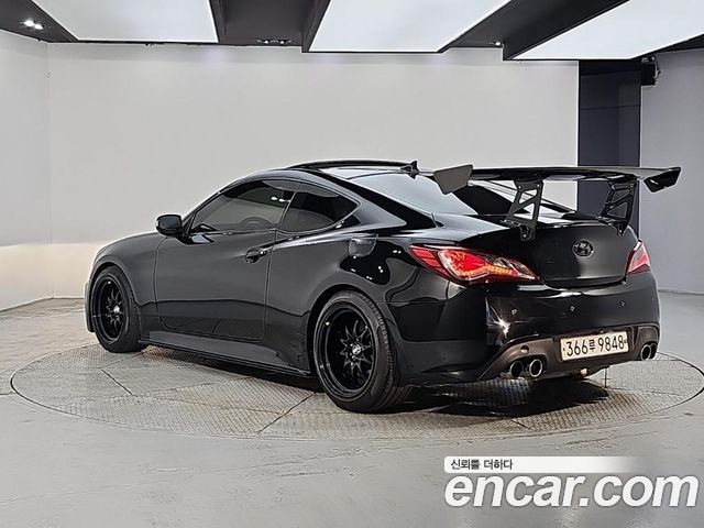 Hyundai Genesis 380 GT-R — пробег 152 000 км — фото 4 из 5