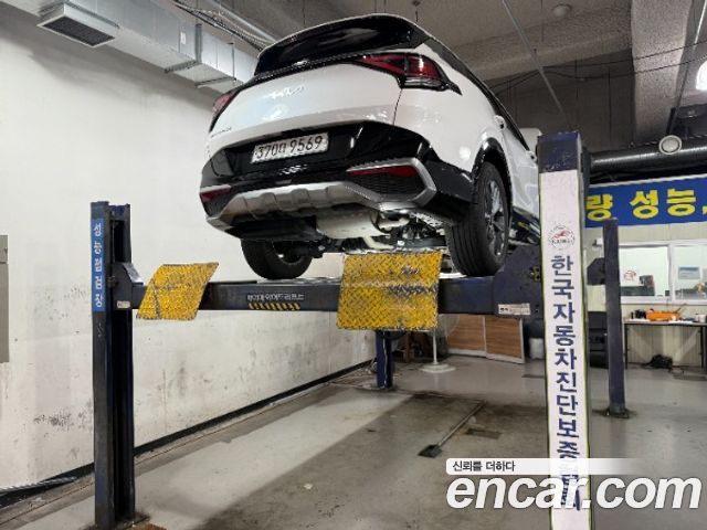 Kia Sportage Diesel 2.0 2WD Nobleless — пробег 47 147 км — фото 2 из 3