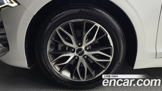 Kia K5 из Кореи Encar