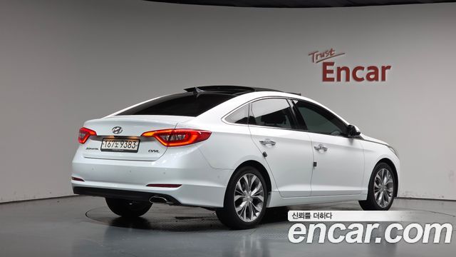 Hyundai Sonata 2.0 Smart Special — пробег 66 076 км — фото 2 из 5