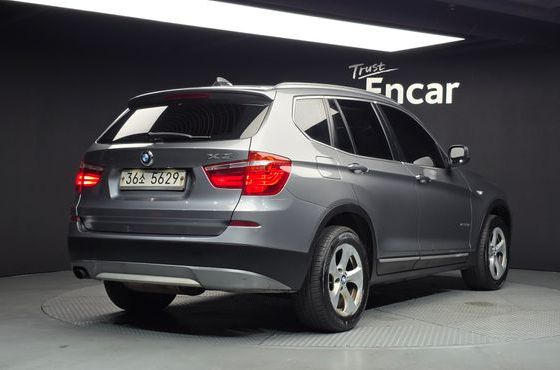 BMW X3 xDrive 20d High — пробег 167 585 км — фото 2 из 5