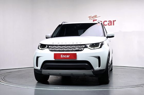 Land Rover Discovery 3.0 TD6 HSE — пробег 139 973 км — фото 3 из 5
