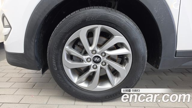 Hyundai Tucson Diesel 1.7 2WD Modern — пробег 181 380 км — фото 5 из 5