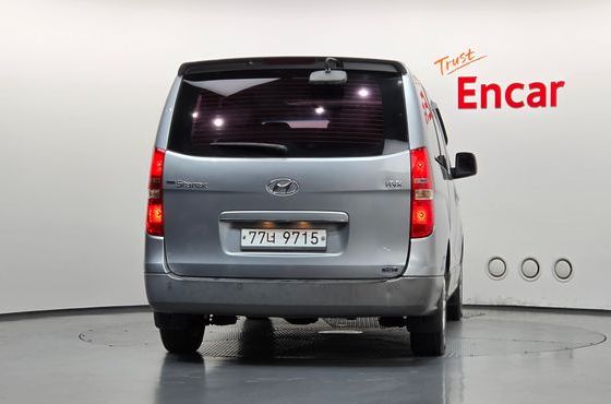 Hyundai Starex 11-Seater Wagon HVX VIP PACK — пробег 170 742 км — фото 4 из 5