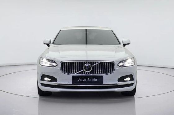 Volvo S90 B6 AWD Ultimate Bright — пробег 28 904 км — фото 2 из 5