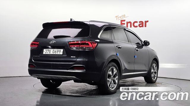 Kia Sorento Diesel 2.0 2WD Prestige — пробег 204 968 км — фото 2 из 5