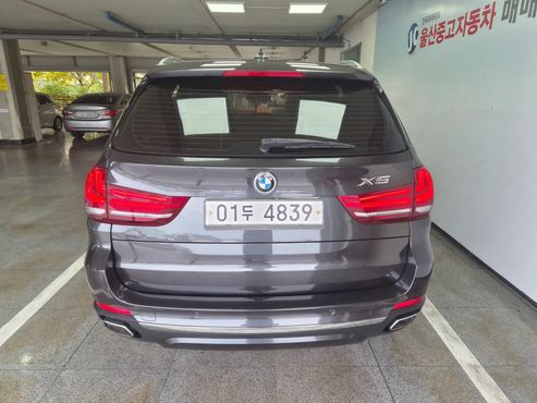 BMW X5 xDrive 30d — пробег 184 513 км — фото 4 из 5