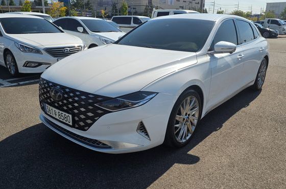 Hyundai Grandeur 2.5 Calligraphy — пробег 52 386 км — фото 2 из 5