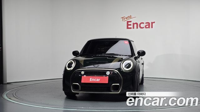 Mini Cooper 3Door Resolute Edition 3rd Gen — пробег 47 297 км — фото 3 из 5