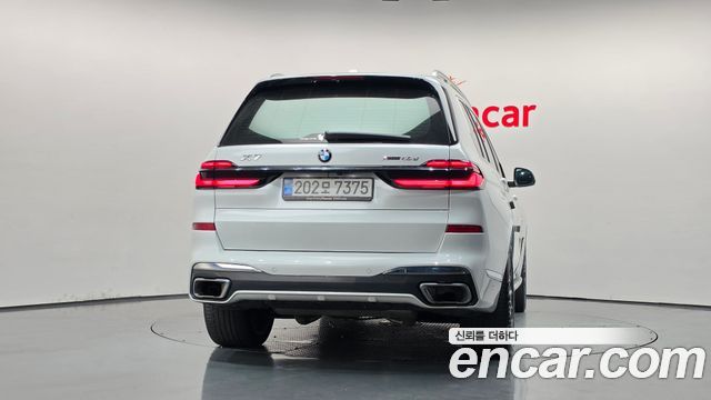BMW X7 xDrive 40d M Sport 6STR — пробег 20 459 км — фото 4 из 5