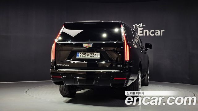 Cadillac Escalade 6.2 ESV ESV Sports Platinum — пробег 8 883 км — фото 4 из 5