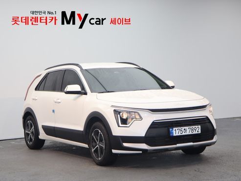 Kia Niro Trendy — пробег 137 159 км — фото 3 из 5