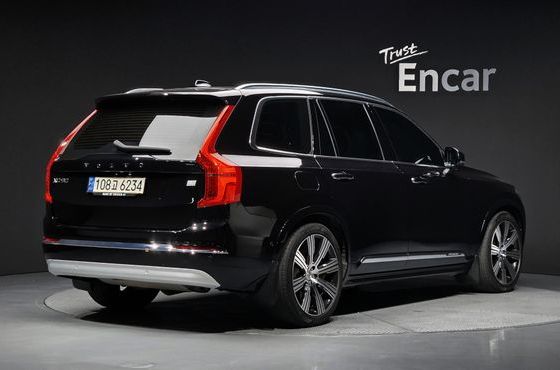 Volvo XC90 T8 Ultimate Bright Hybrid — пробег 126 327 км — фото 2 из 5