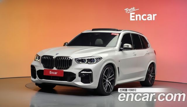 BMW X5 M50i — пробег 105 296 км — фото 1 из 5