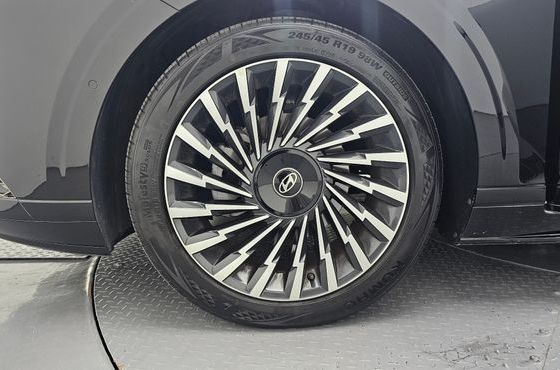 Hyundai Grandeur Calligraphy — пробег 31 518 км — фото 5 из 5