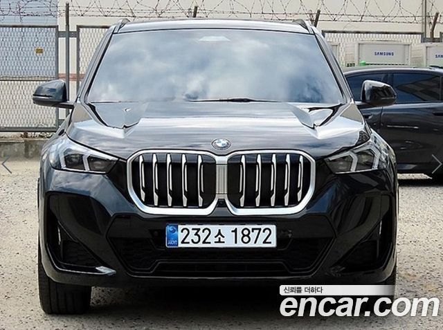 BMW X1 sDrive 18d M Sport — пробег 30 689 км — фото 1 из 5