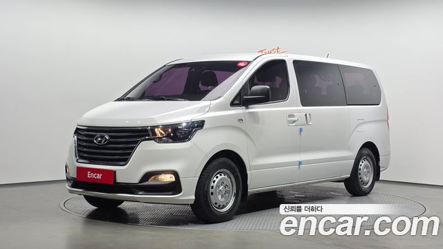 Hyundai Starex Wagon 12-Seater Style — пробег 39 694 км — фото 1 из 5