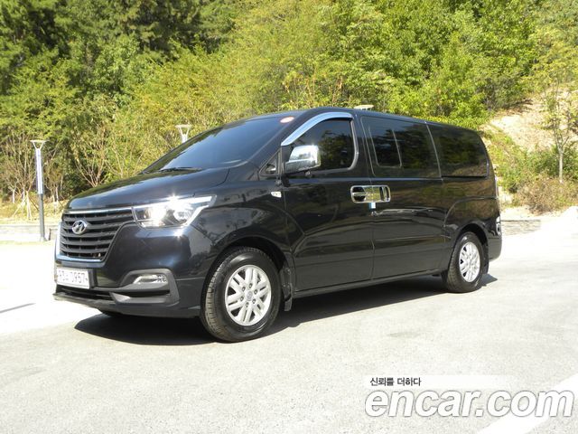 Hyundai Starex Van 5-Seater Smart — пробег 69 912 км — фото 2 из 5